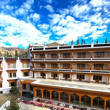Hotel The Grand Khasdan Leh Exteriör bild