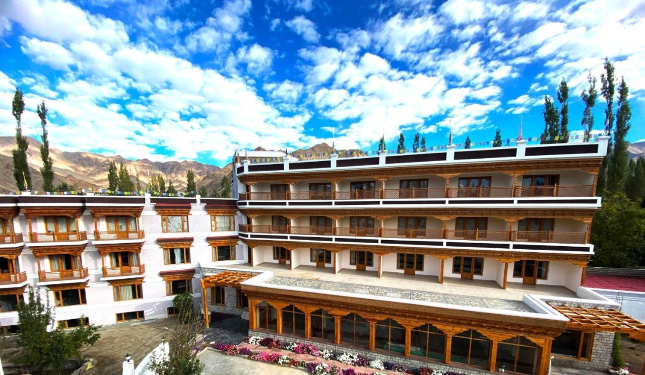 Hotel The Grand Khasdan Leh Exteriör bild